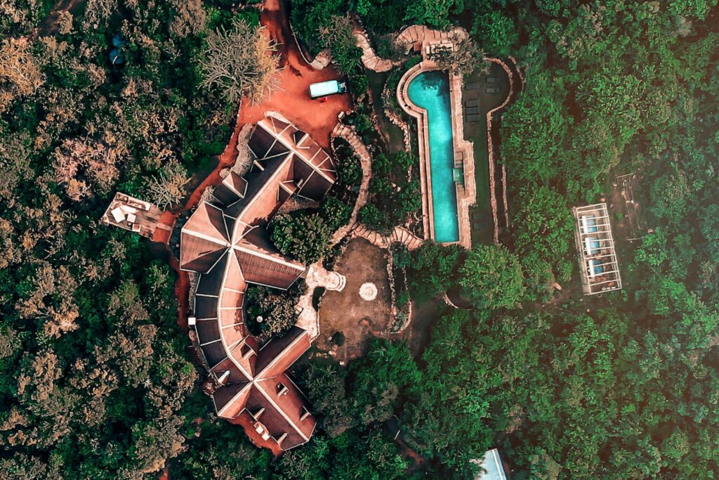 birds eye view of the Cottar’s Bush Villa with African Safari Excellence